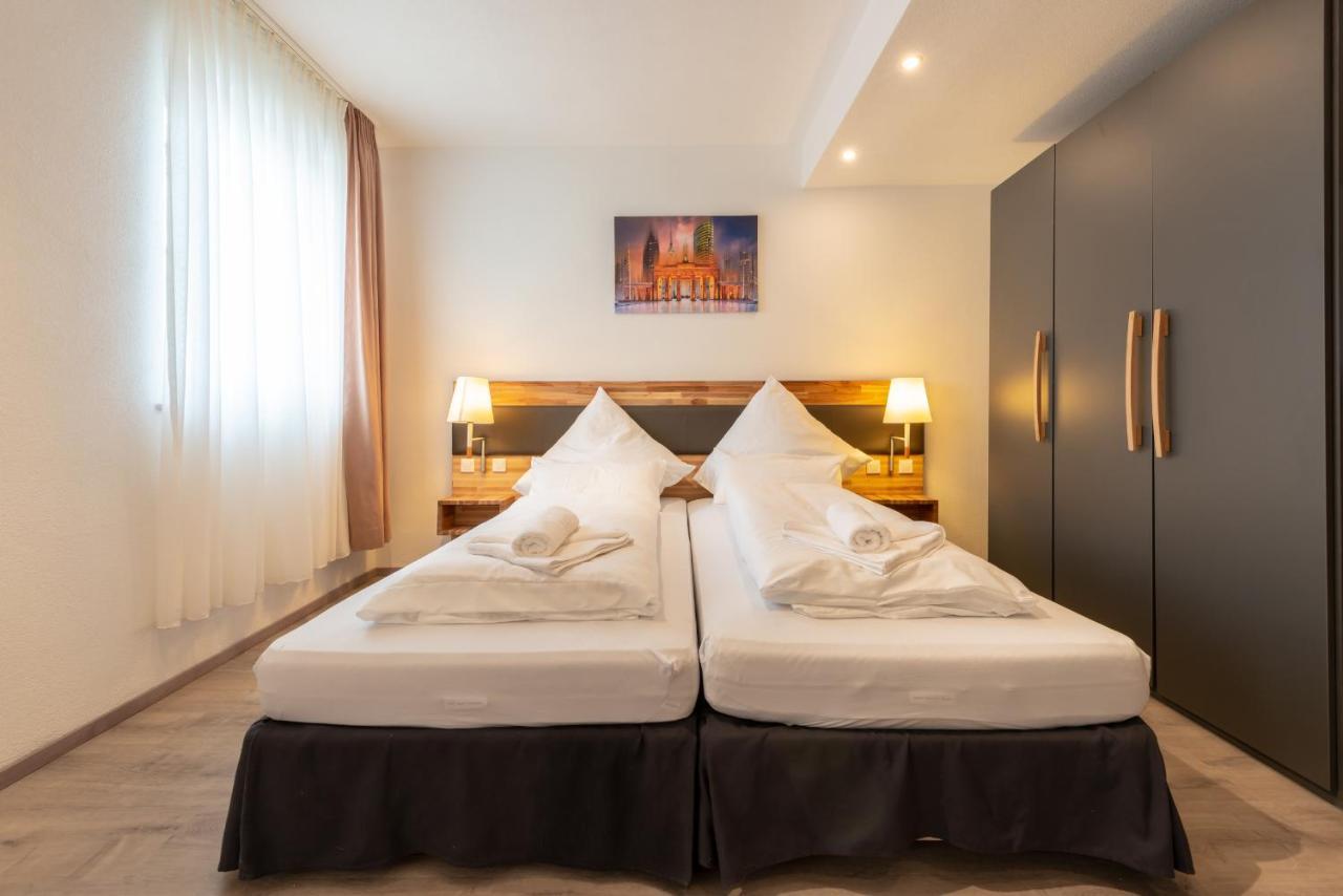 Hotel In Laisen Reutlingen Quarto foto